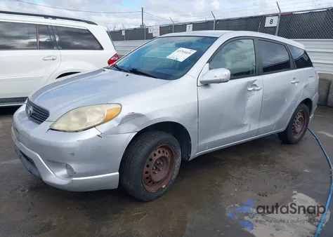 2005 Toyota Matrix Xr z USA, uszkodzony, nr VIN 2T1KR32E25C407663